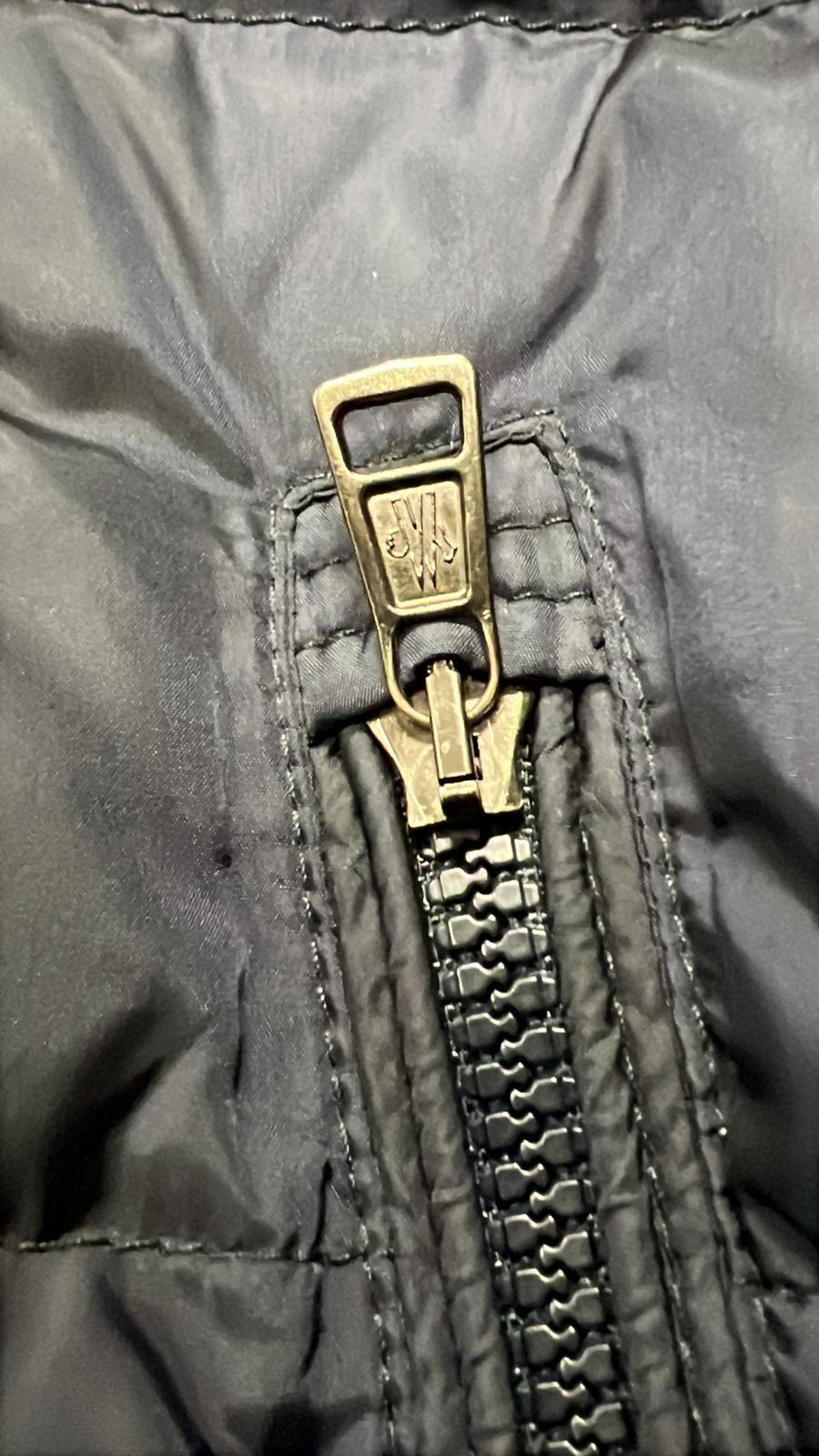 Moncler Down Puffer Jacket Hooded Full Zip Men's Size,(M)