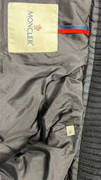 Moncler Down Puffer Jacket Hooded Full Zip Men's Size,(M)