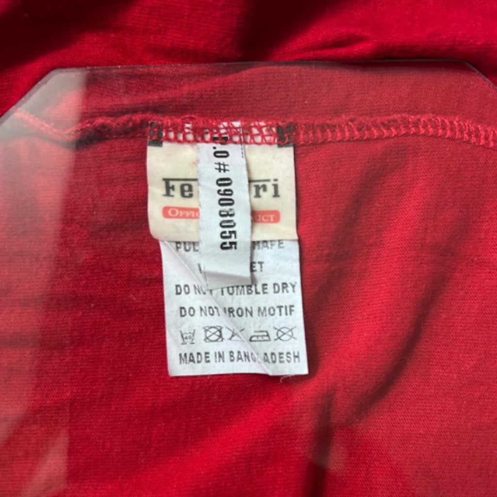 T shirt Ferrari Mens size (M)