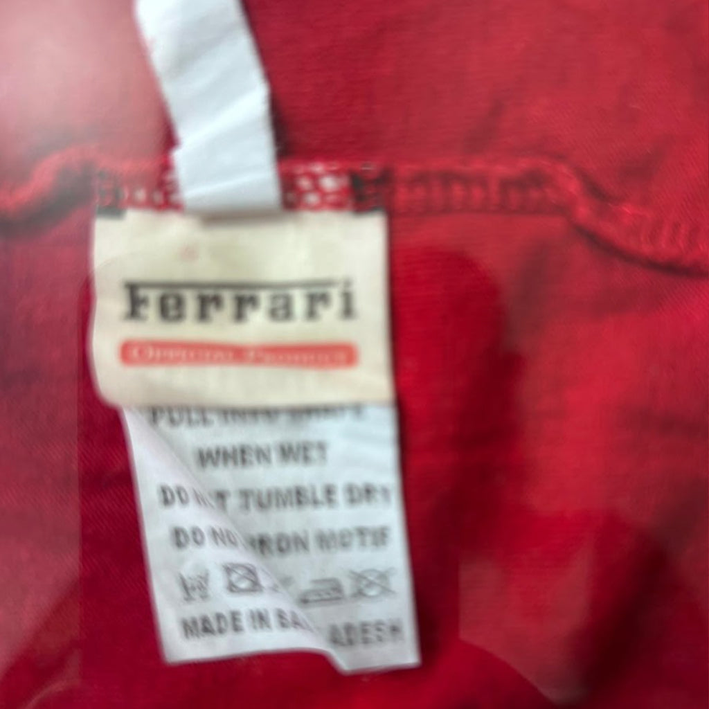 T shirt Ferrari Mens size (M)