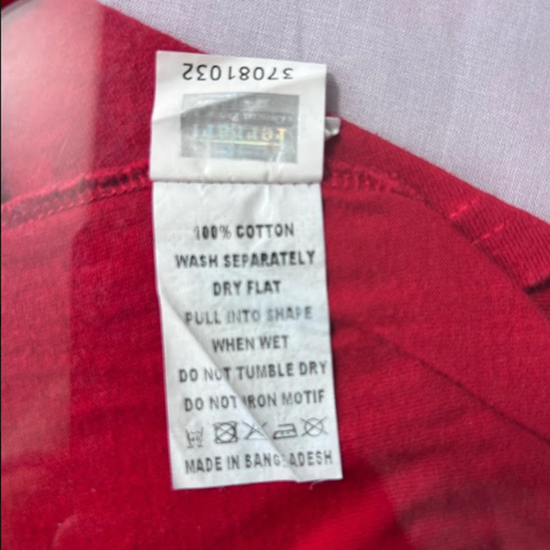 T shirt Ferrari Mens size (M)