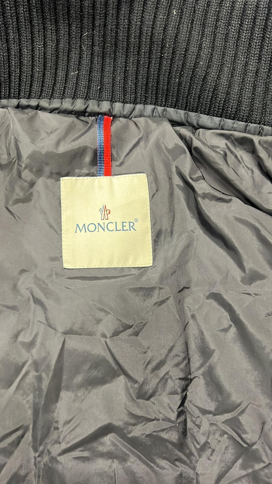Moncler Down Puffer Jacket Hooded Full Zip Men's Size,(M)